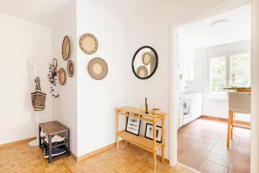 Apartment Of 52 Sqm With Free Parking Лозанна Экстерьер фото